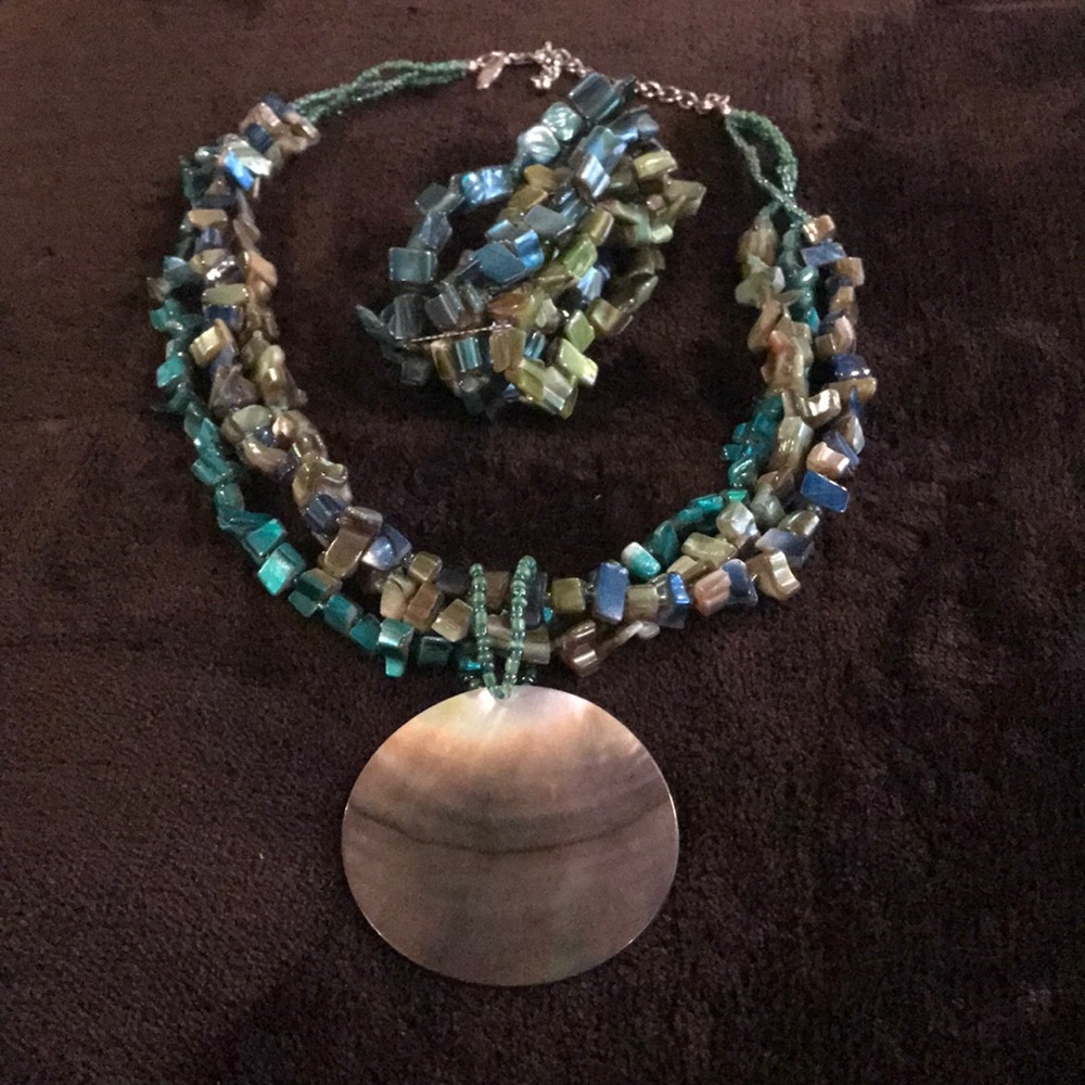 Necklace and bracelet combo